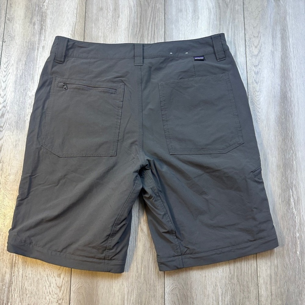 Patagonia Quandary Shorts Mens 33 Gray Hiking Stretch Quick Dry Outdoors * - Picture 7 of 12